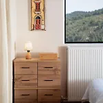 Villa Xrisaetos Cozy Mountain Retreat With Stunning View By Greece *