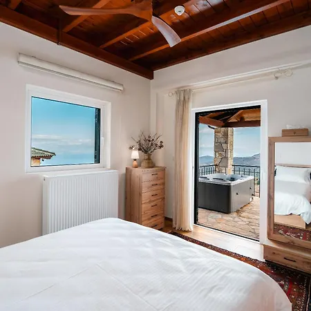 Xrisaetos Cozy Mountain Retreat With Stunning View By Greece