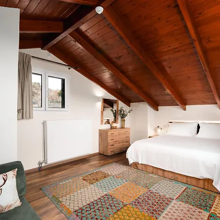 Xrisaetos Cozy Mountain Retreat With Stunning View By Greece Villa *