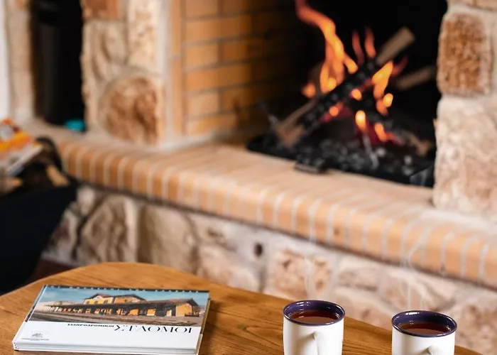 Xrisaetos Cozy Mountain Retreat With Stunning View By Greece 빌라 Kernitsa