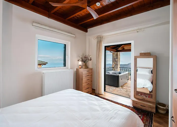 Xrisaetos Cozy Mountain Retreat With Stunning View By Greece