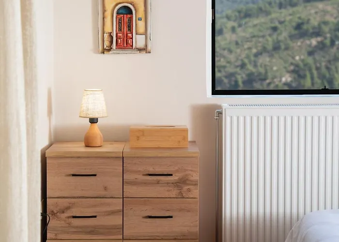 빌라 Xrisaetos Cozy Mountain Retreat With Stunning View By Greece *
