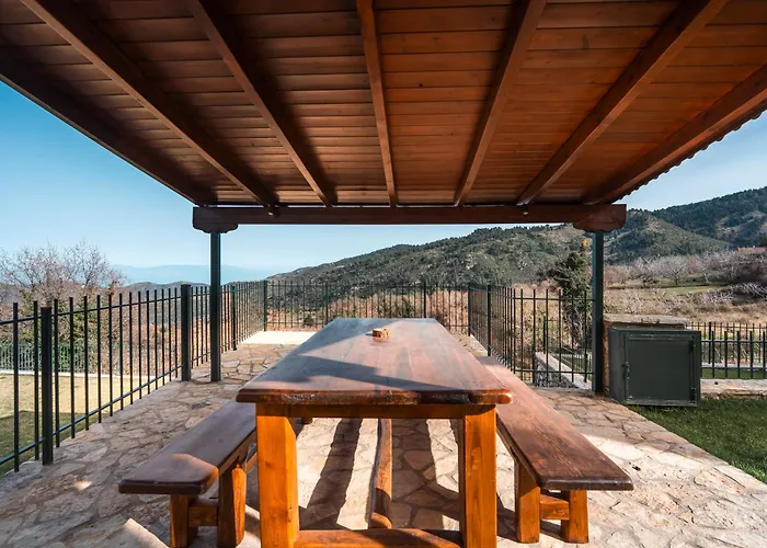 Xrisaetos Cozy Mountain Retreat With Stunning View By Greece * Kernitsa